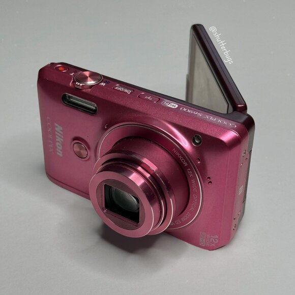 Pre-Owend NIK ON Coolpix S6900 Pink Digital Camera Bundle Pre-Owned RARE Hot Pink Digicam