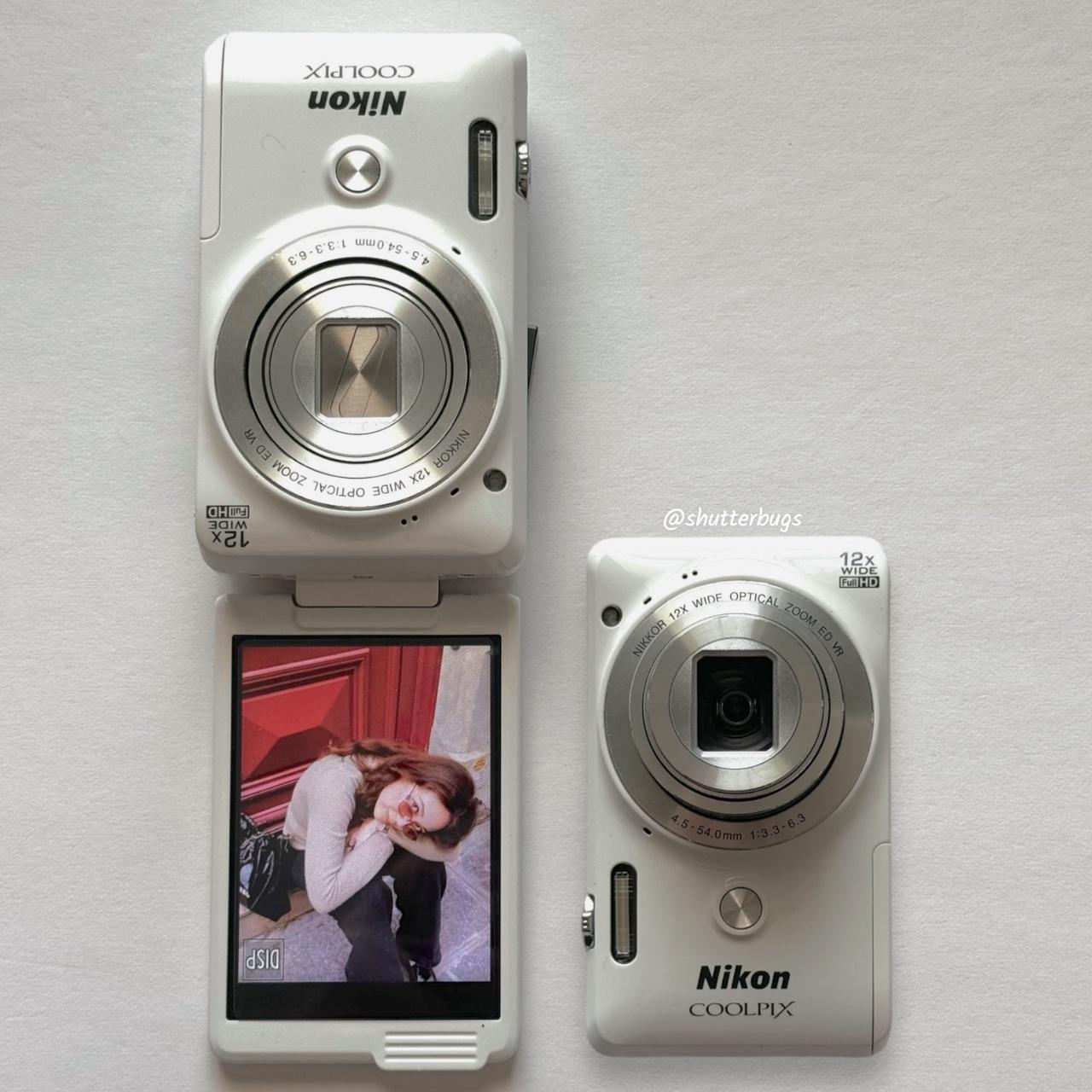 Pre-Owend NIK ON Coolpix S6900 Digital Camera Bundle  RARE Glossy White Digicam